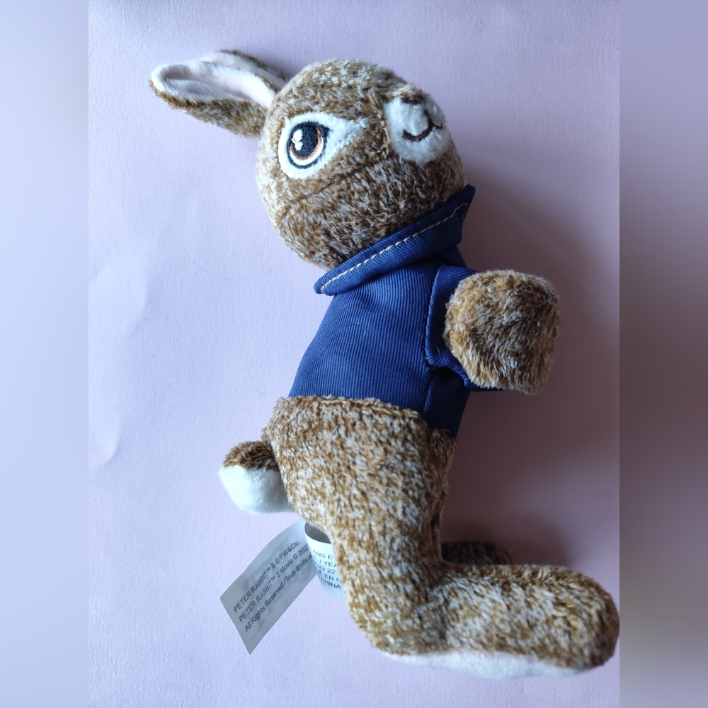 3/$20💗Peter Rabbit Lovable Huggable Slap Bracelet - Picture 3 of 5